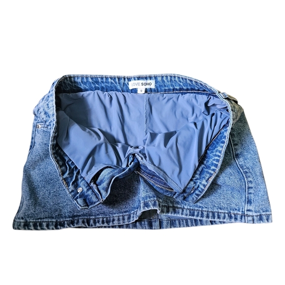 LOVE SOHO Bow Back Denim Mini Skirt Built-In Shorts Size 9 | Y2K Coquette Kawaii - Picture 8 of 11
